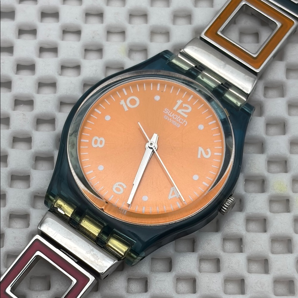 Swatch Watch - GS129G - SEA SOUVENIR
